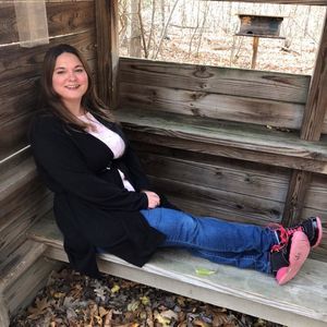 Meet your Posher, Alicia